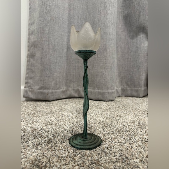 Vintage Tulip Candleholder Single Frosted Glass Flower, Green Metal Stem - Picture 3 of 12